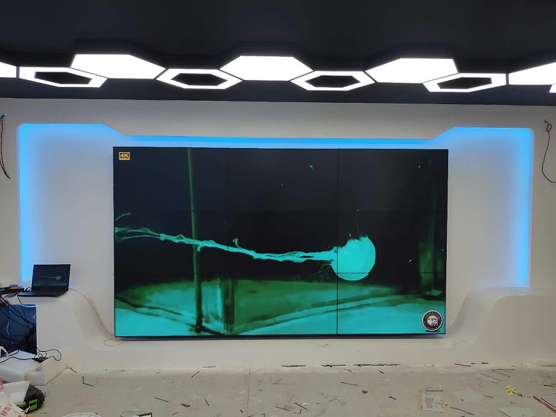 中億睿液晶拼接屏助力廣州設(shè)計(jì)之都黃邊村村屬權(quán)益地快開(kāi)發(fā)項(xiàng)目