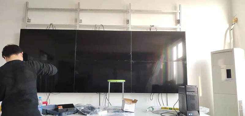 河南省沁潤(rùn)澤環(huán)?？萍脊煞萦邢薰?9寸3X3液晶拼接