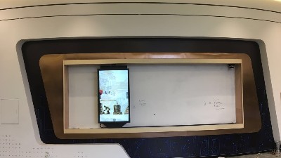 中億?；壠林φ貞c高新區(qū)自主創(chuàng)新科技館項(xiàng)目順利竣工